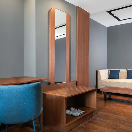 Mercure Jakarta Grogol-2